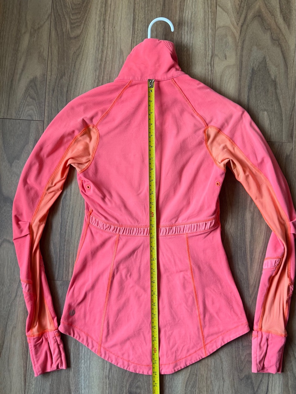 Lululemon Run: Reflect Pullover - Picture 4 of 9